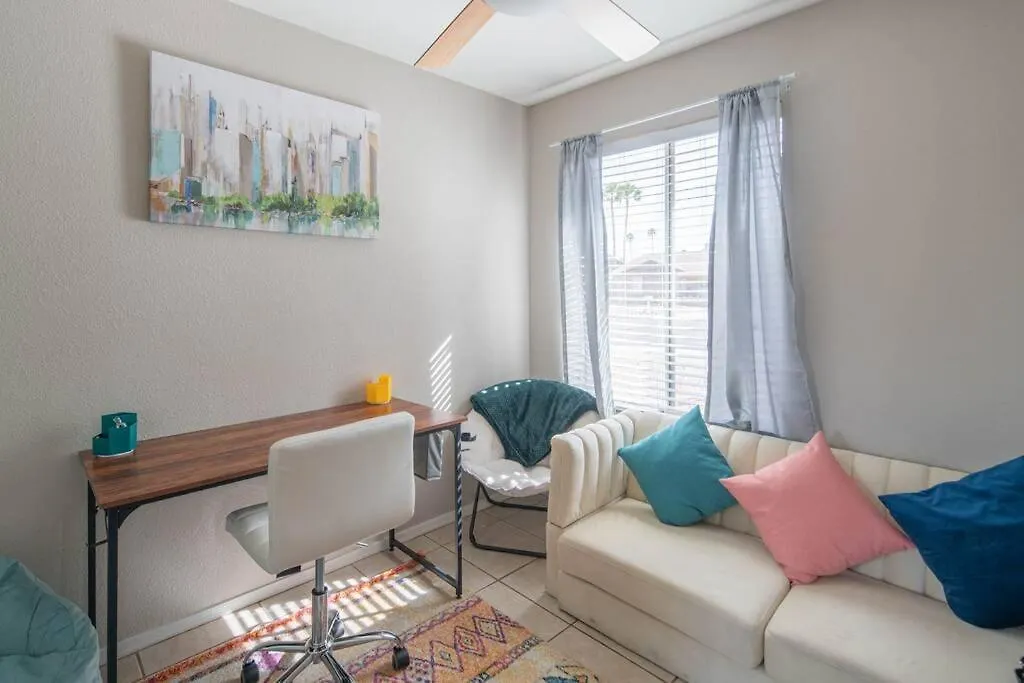 *Spoil Yourself! New Indoor Picnic & Pool 3Bd 2Ba* Phoenix Hébergement de vacances