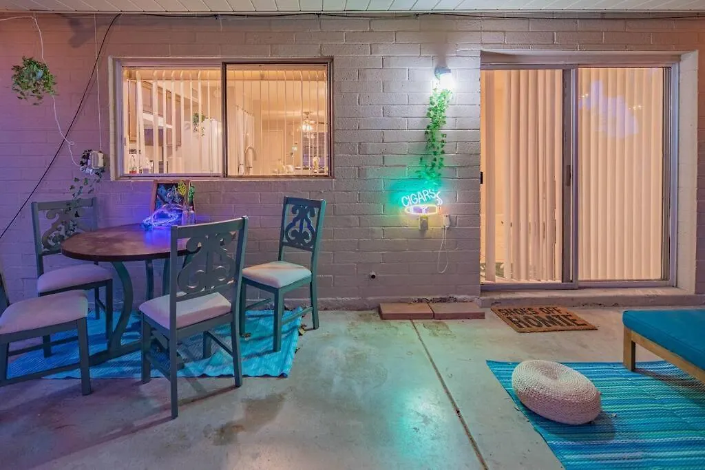 Hébergement de vacances *Spoil Yourself! New Indoor Picnic & Pool 3Bd 2Ba* Phoenix États-Unis